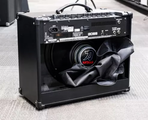 BOSS - Katana-50 MkII Combo Amplifier 2